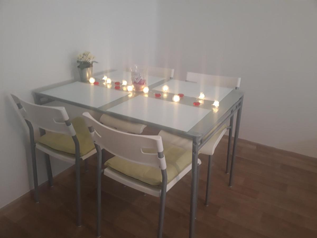 Apartmany Karlstejn ภายนอก รูปภาพ